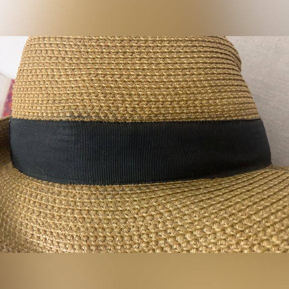 Eric Javits Classic Fedora with UV Protection Squishee Hat - Picture 6 of 10